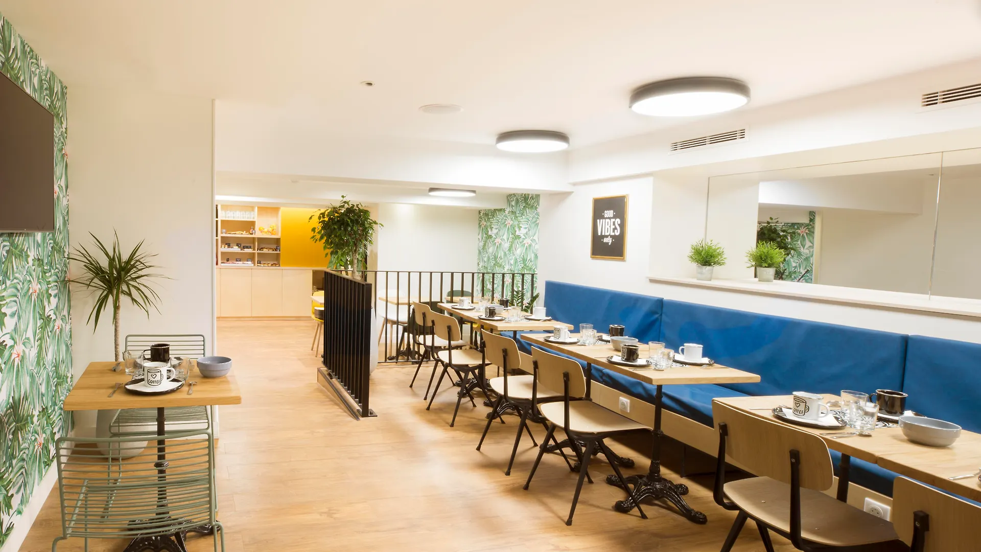 ****  Hotel The Playce By Happyculture Paris France