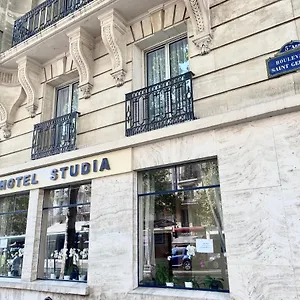 Studia Parigi