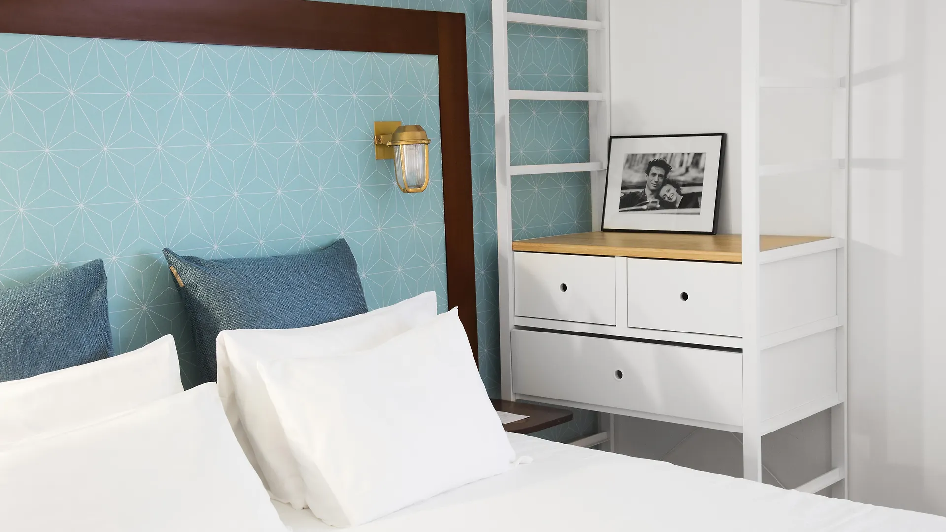 Hotel The Playce By Happyculture Parigi 4*,  Francia